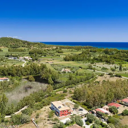 Casa Delle Mimose Con Terrazza Cardedu